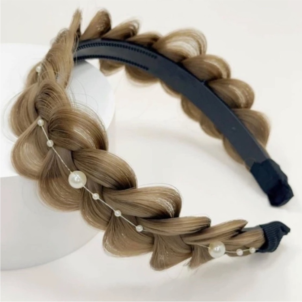 Braided Pearls Dark Blonde Headband
